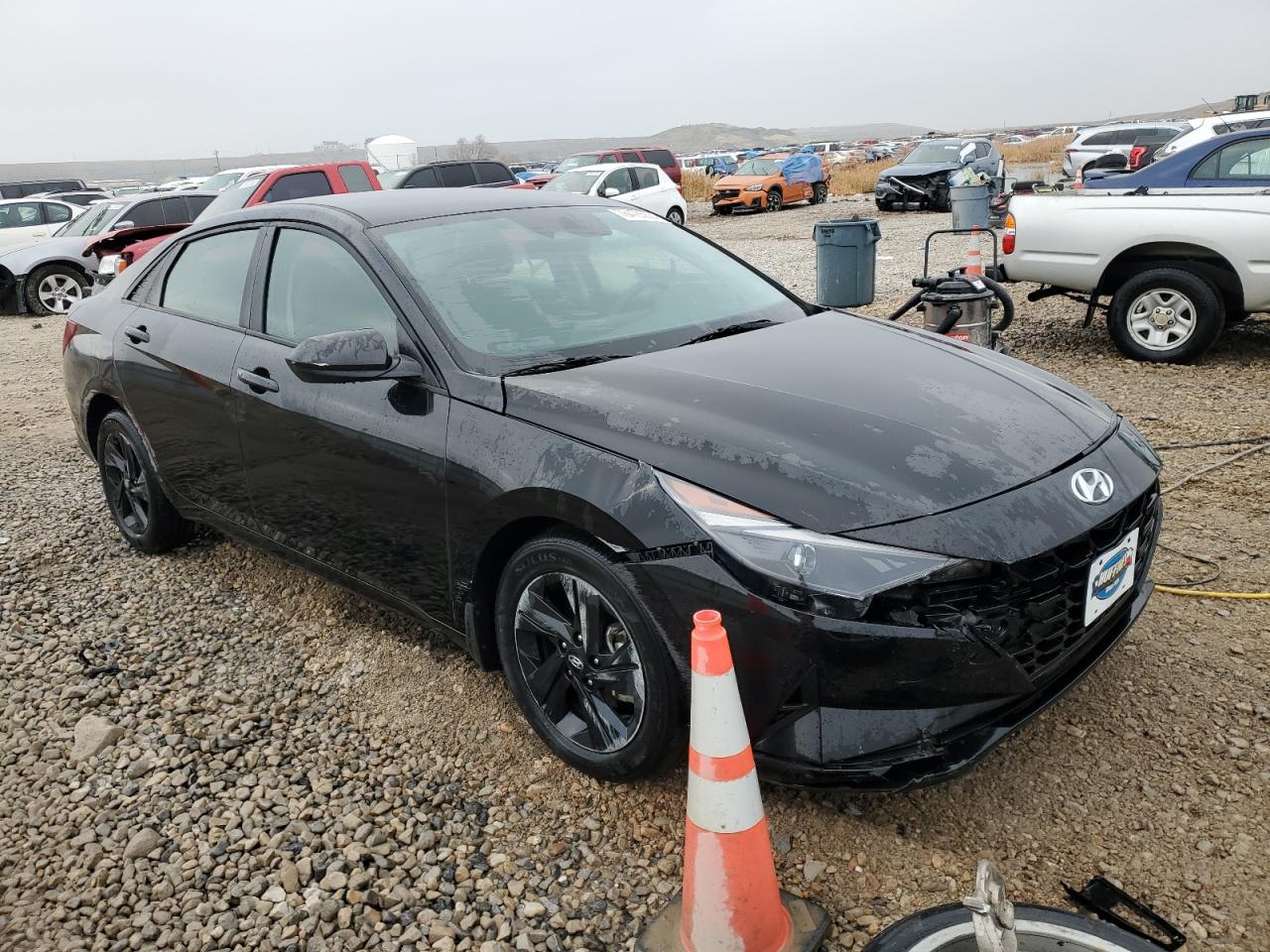 2022 Hyundai Elantra Blue vin: KMHLM4AJ5NU027657