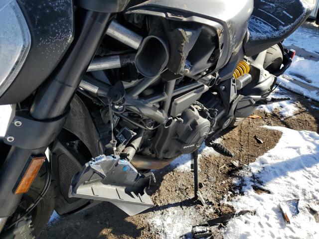 2022 DUCATI DIAVEL 126 - ZDMGAHRW3NB005677