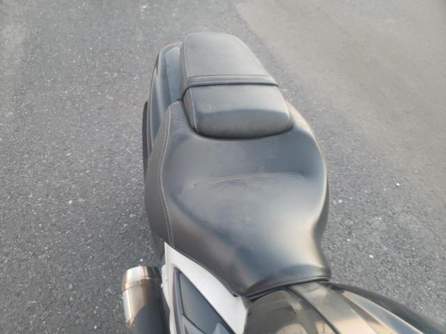 2020 TRIUMPH MOTORCYCLE ROCKET 3 R - SMTG11JX0LT994389