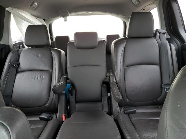 5FNRL6H94JB097226 2018 HONDA ODYSSEY, photo no. 10