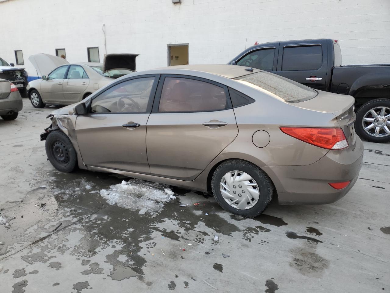 KMHCT4AE0DU329023 2013 Hyundai Accent Gls