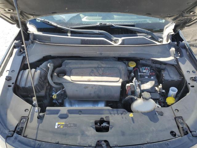 3C4NJDBB3JT492746 Jeep Compass Latitude