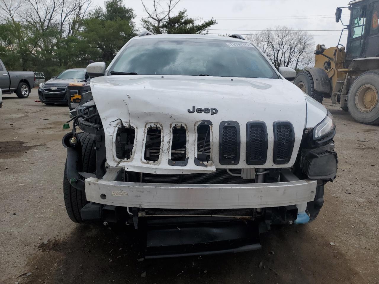 1C4PJLCX5JD577316 2018 Jeep Cherokee Latitude