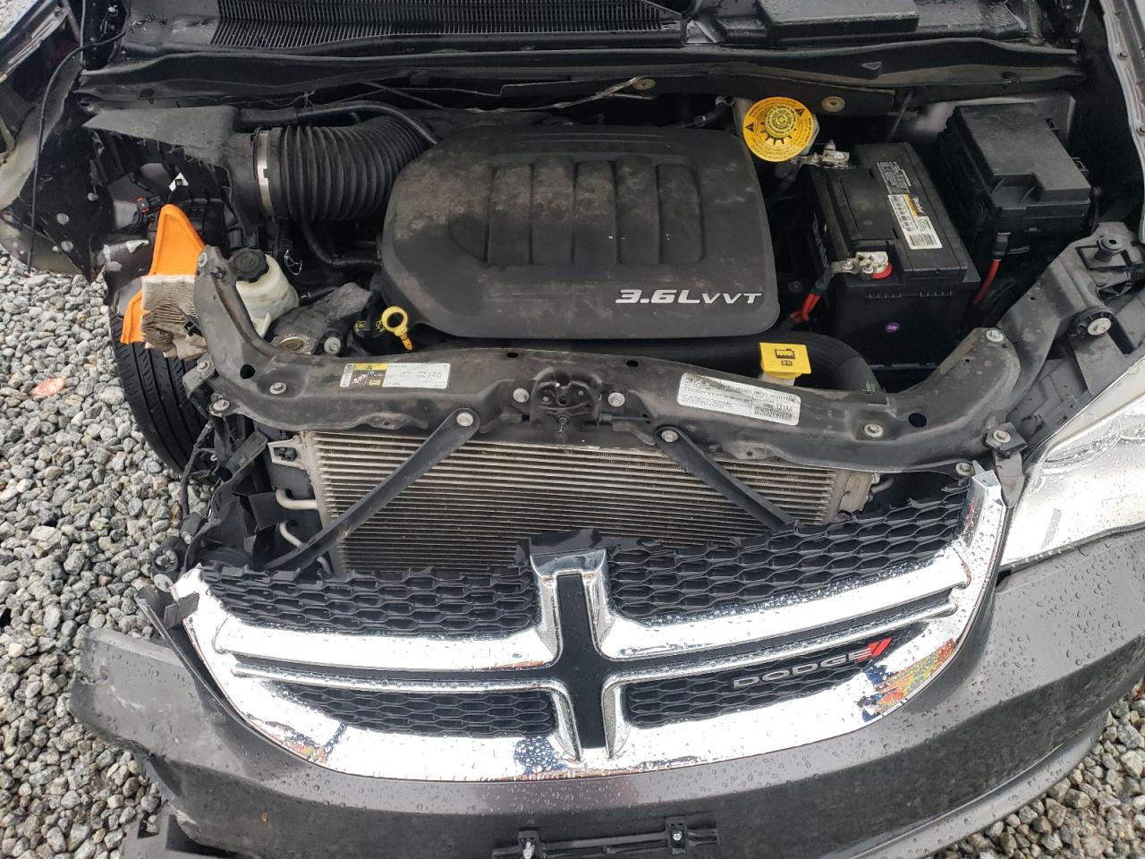 2C4RDGBG7JR138821 2018 Dodge Grand Caravan Se