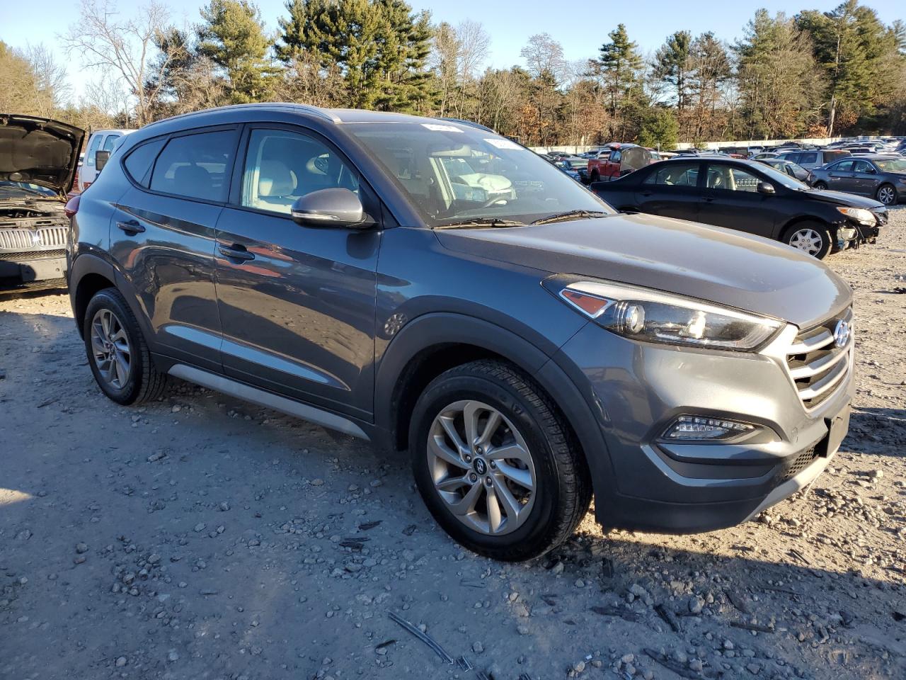 Lot #2208758640 2017 HYUNDAI TUCSON LIM