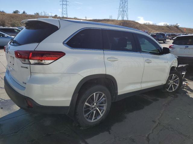 VIN 5TDJGRFH6KS054341 2019 Toyota Highlander, Hybrid no.3