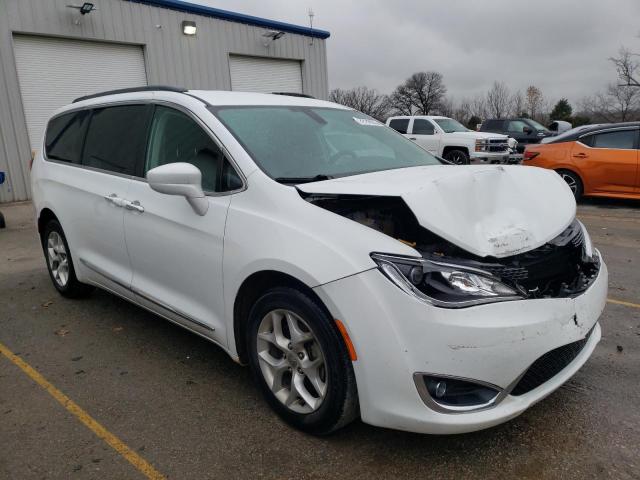 2C4RC1BG8HR515991 2017 CHRYSLER PACIFICA, photo no. 4