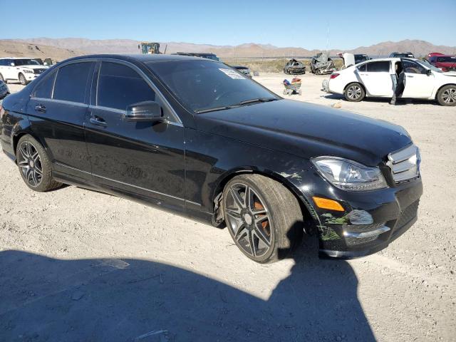 VIN WDDGF4HB8DR249096 2013 Mercedes-Benz C-Class, 250 no.4