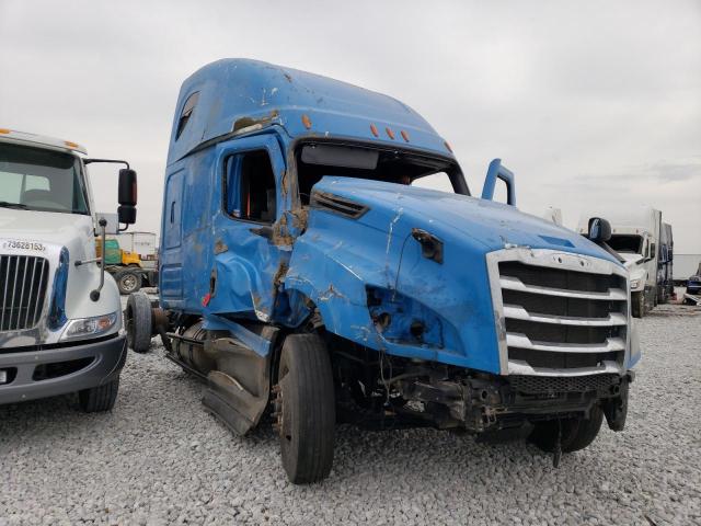 Lot #2219275145 2021 FREIGHTLINER CASCADIA 1 salvage car
