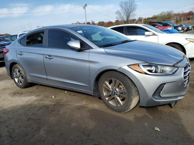 2017 HYUNDAI ELANTRA SE - 5NPD84LF0HH101829
