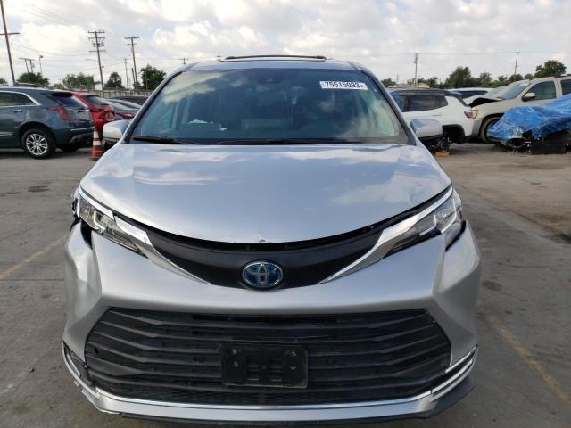 5TDYRKEC6MS043042 Toyota Sienna XLE 5