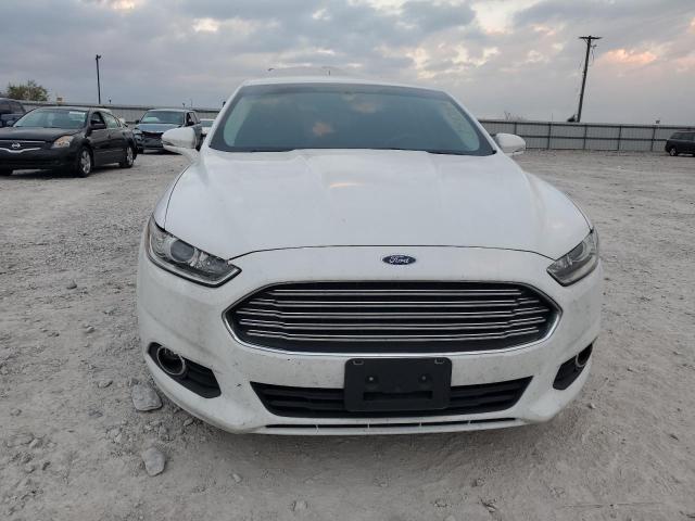 1FA6P0HD0G5126083 | 2016 FORD FUSION SE