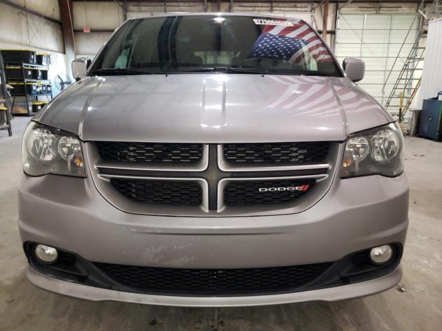 2C4RDGEG0KR616980 Dodge Caravan GRAND CARA 5