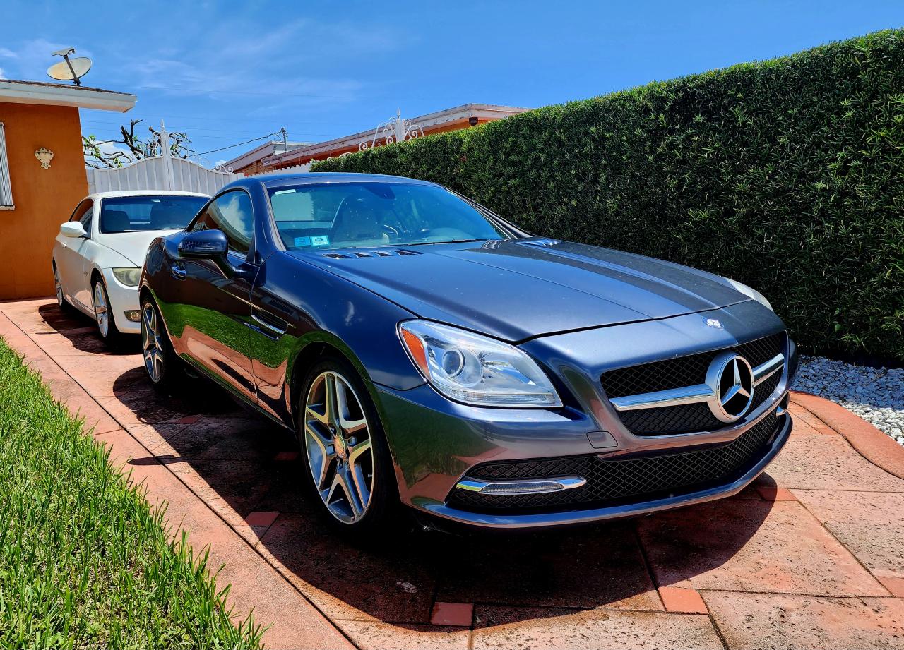 2014 Mercedes-Benz Slk 250 vin: WDDPK4HA1EF078181