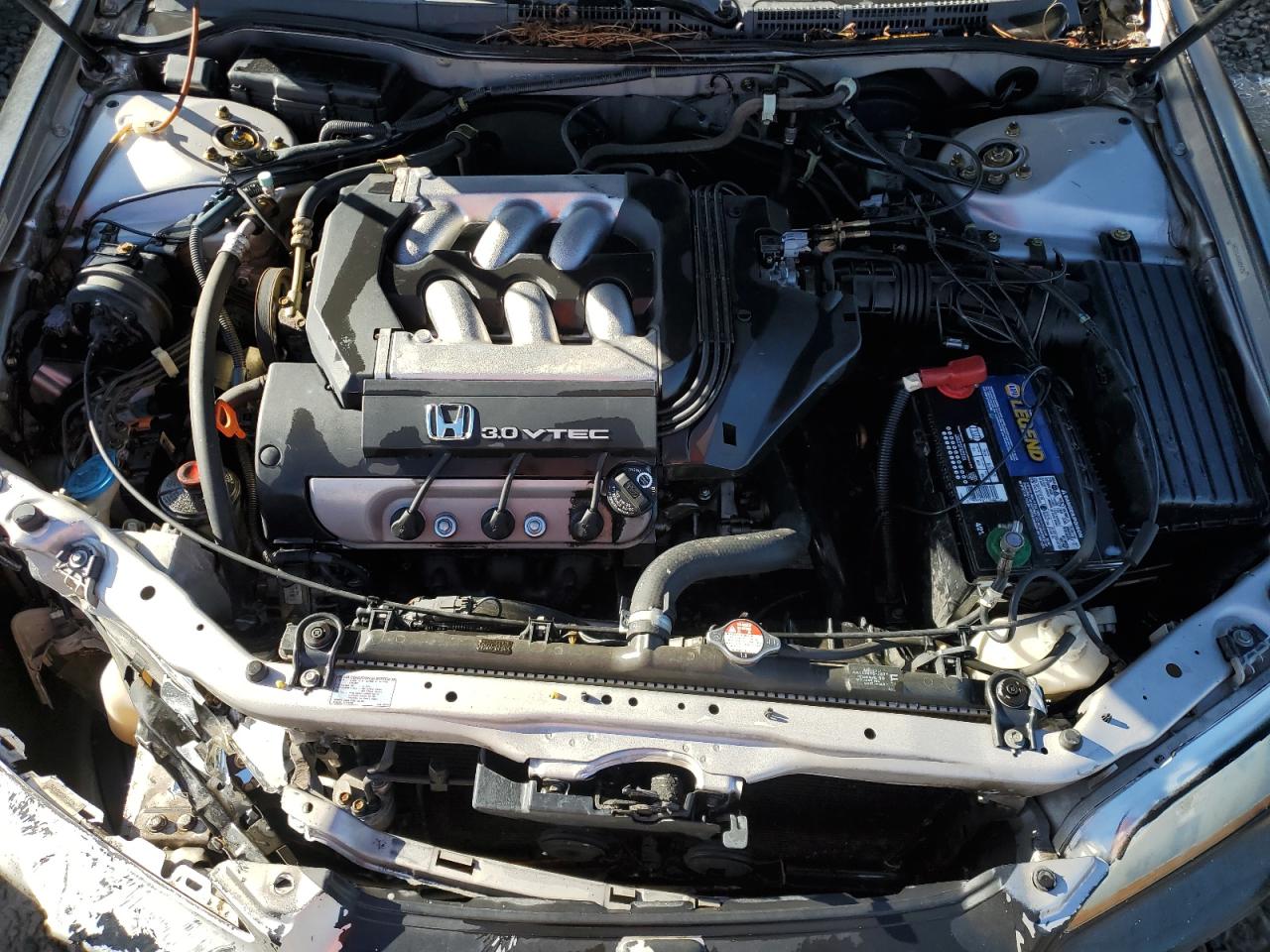 1HGCG1648XA054256 1999 Honda Accord Lx