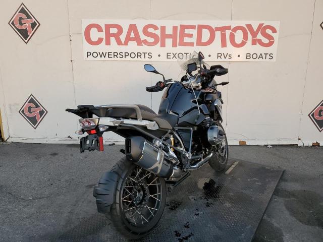 2016 BMW R1200GS WB10A1105GZ670289