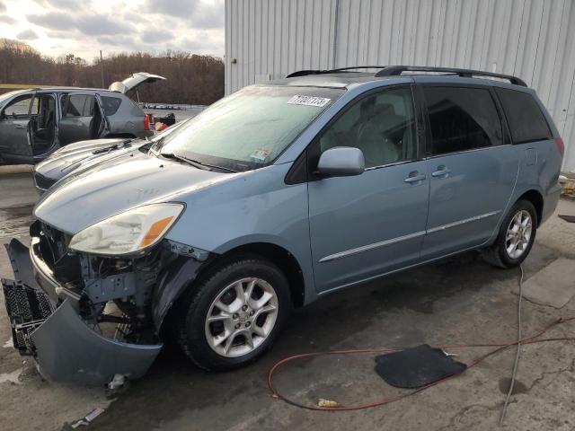 2004 Toyota Sienna XLE