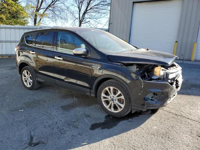 2017 FORD ESCAPE SE - 1FMCU0G98HUC88808