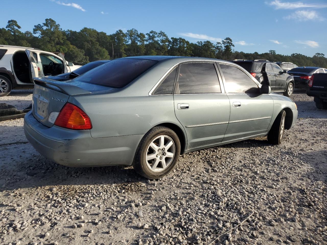 4T1BF28B72U227279 2002 Toyota Avalon Xl