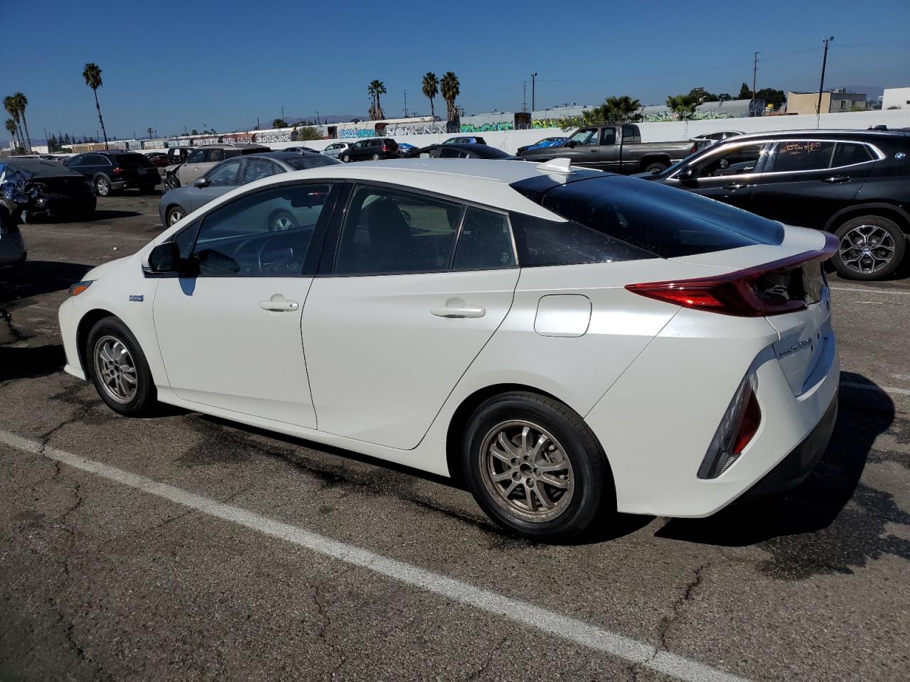 2019 Toyota Prius Prime vin: JTDKARFPXK3109503