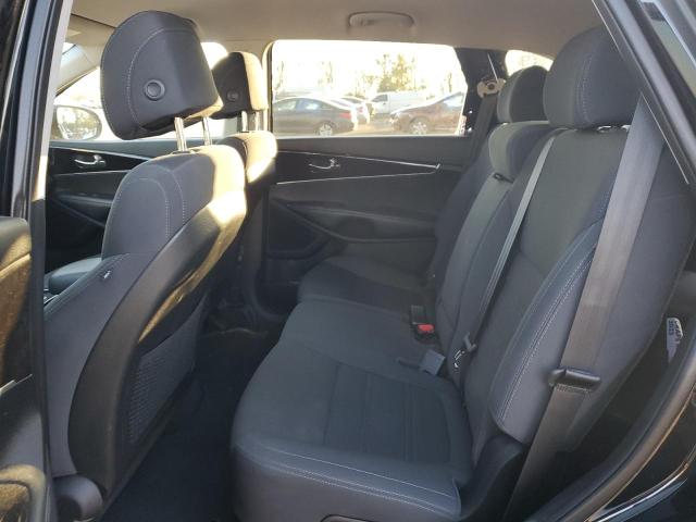 2017 KIA SORENTO LX - 5XYPG4A31HG202863