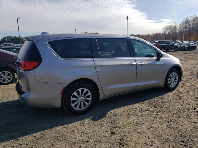 2C4RC1DG0HR667969 2017 CHRYSLER PACIFICA, photo no. 3