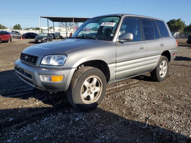 2000 Toyota RAV4 