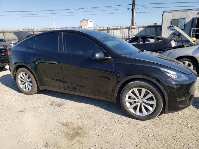 7SAYGDEE6PA051864 Tesla Model Y  4