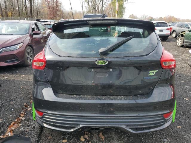 1FADP3L96JL245674 Ford FOCUS ST