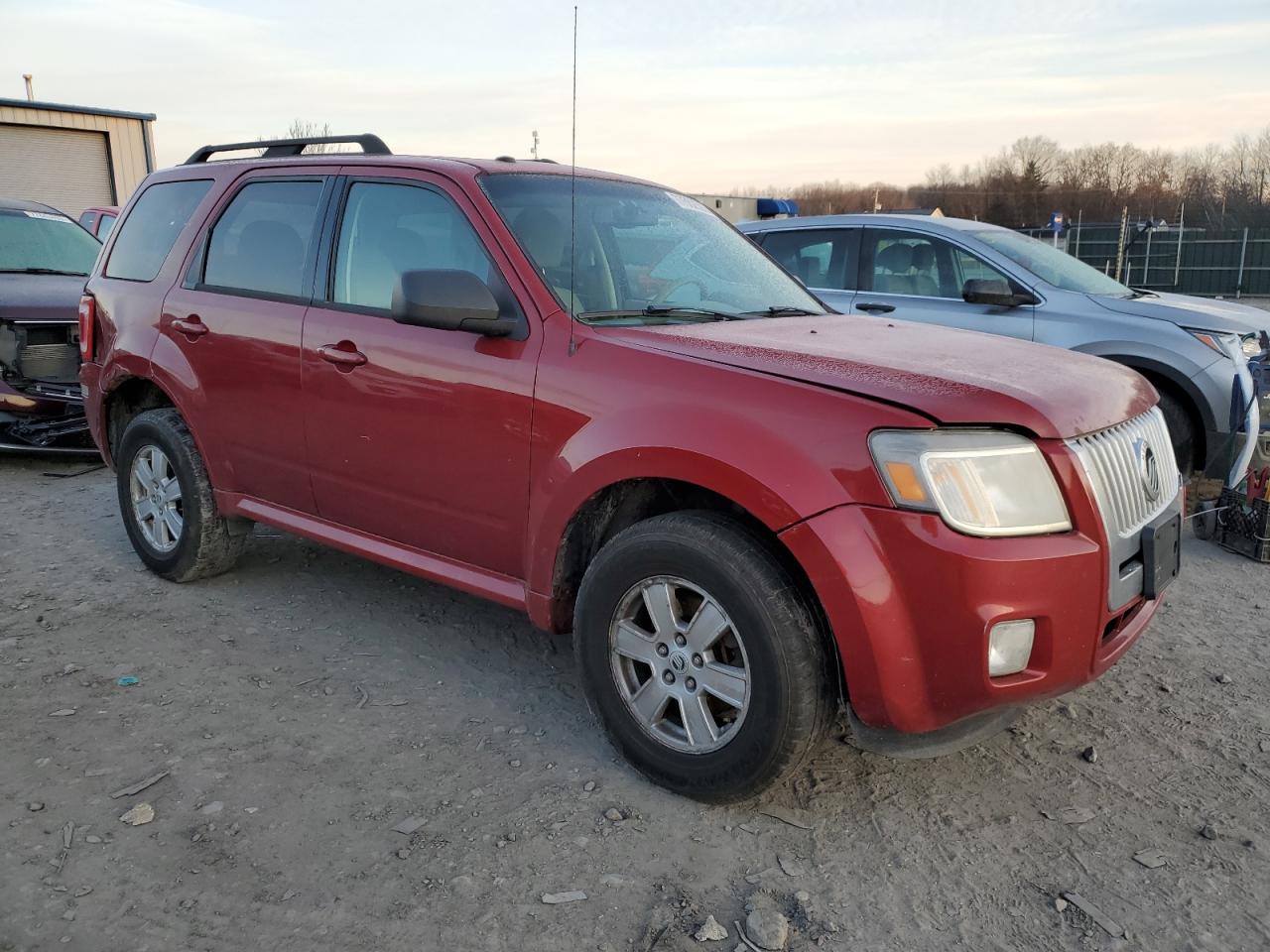 4M2CN9BG4BKJ03615 2011 Mercury Mariner