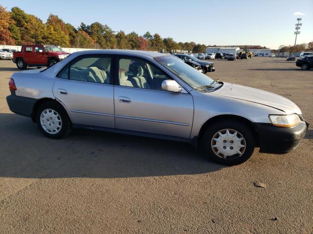 1HGCG65581A010742 | 2001 Honda accord lx