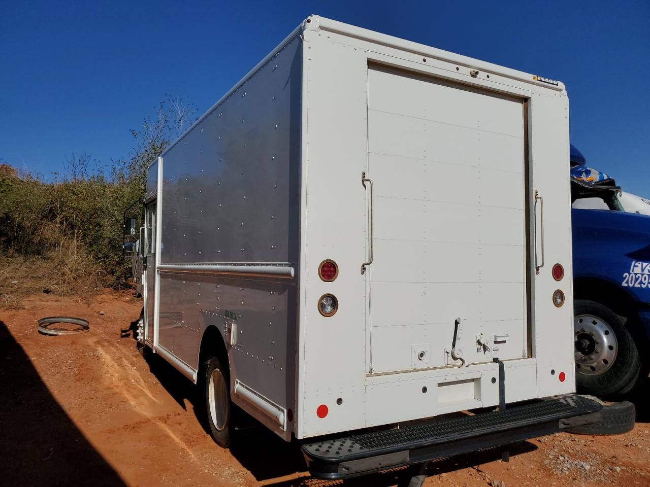 Lot #2993478188 2022 FREIGHTLINER CHASSIS M