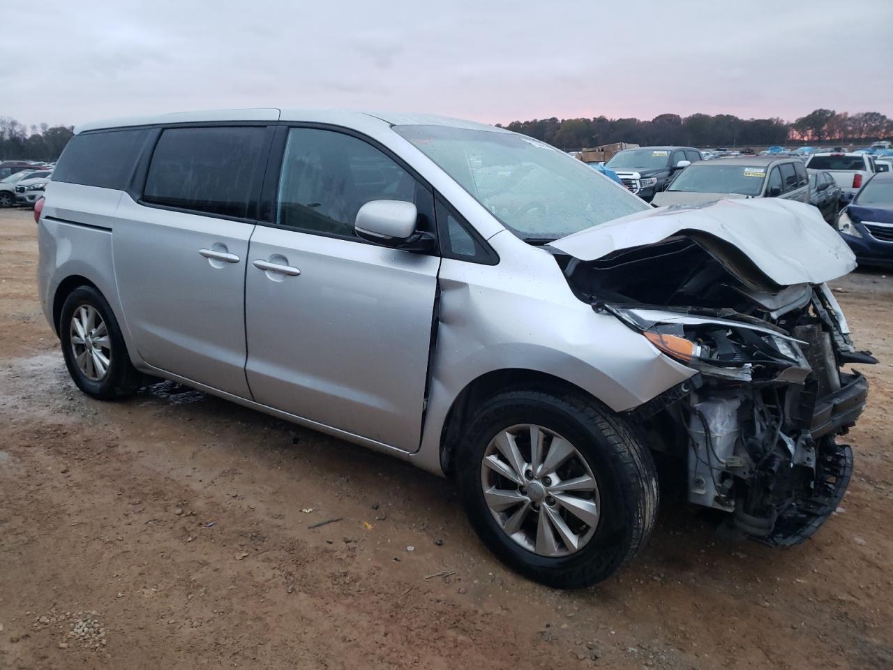 2017 Kia Sedona Lx vin: KNDMB5C12H6218446