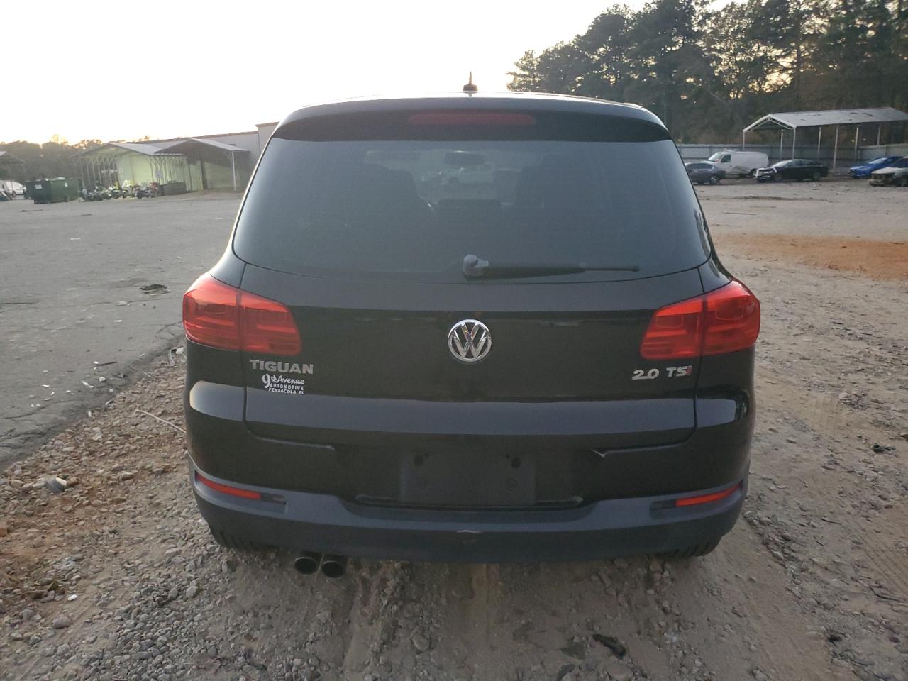 wvgav3ax9ew528185 WVGAV3AX9EW528185 2014 Volkswagen Tiguan S
