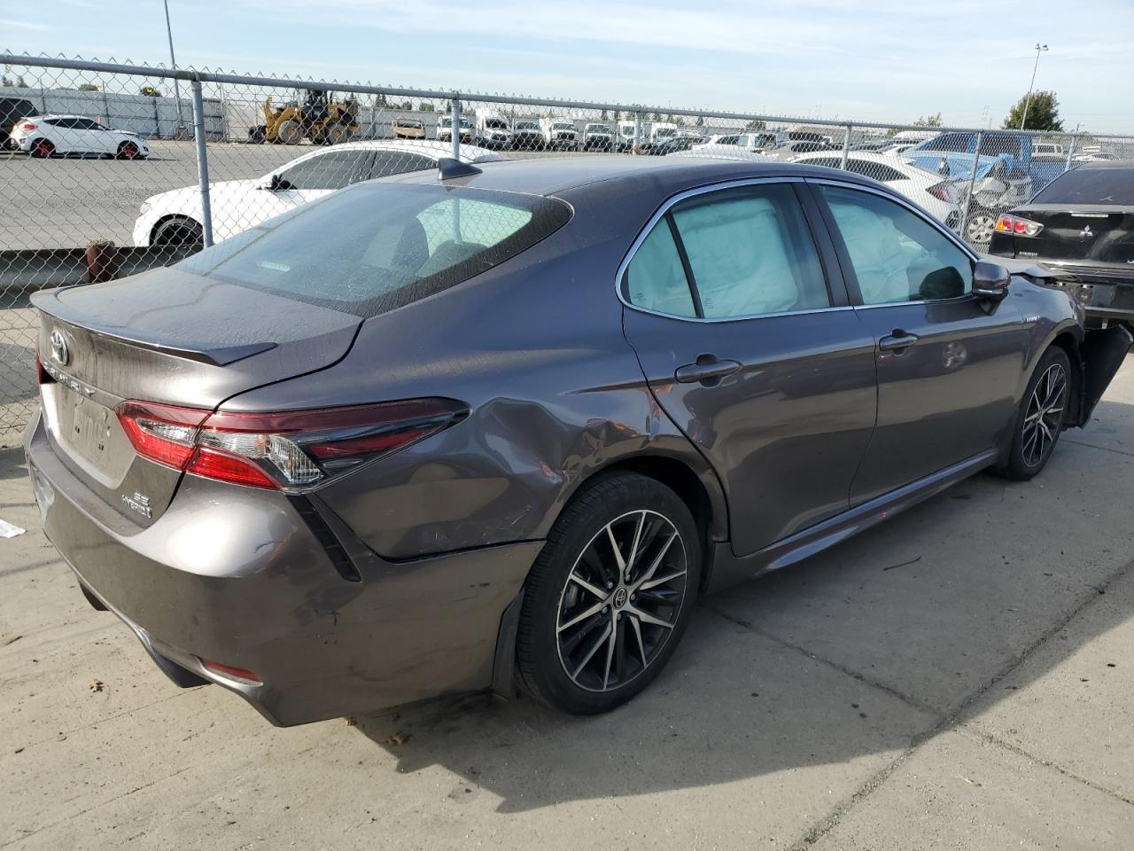 2021 Toyota Camry Se vin: 4T1S31AK0MU568829