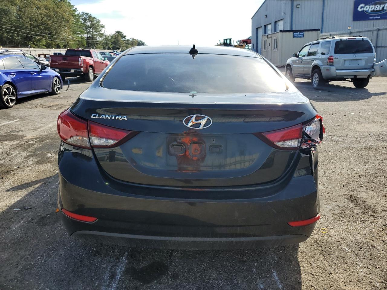 KMHDH4AE2GU646022 2016 Hyundai Elantra Se