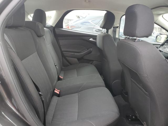 1FADP3K21GL210926 Ford FOCUS SE