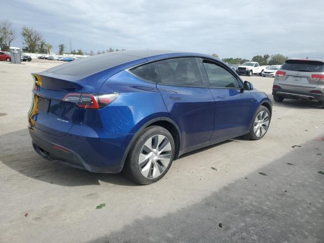 5YJYGDEE9MF232887 Tesla Model Y  3