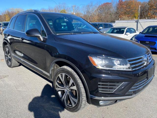 2017 Volkswagen Touareg Wolfsburg VIN: WVGRF7BP0HD002646 Lot: 76502793