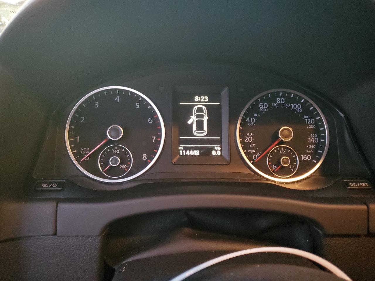 wvgav3ax9ew528185 WVGAV3AX9EW528185 2014 Volkswagen Tiguan S