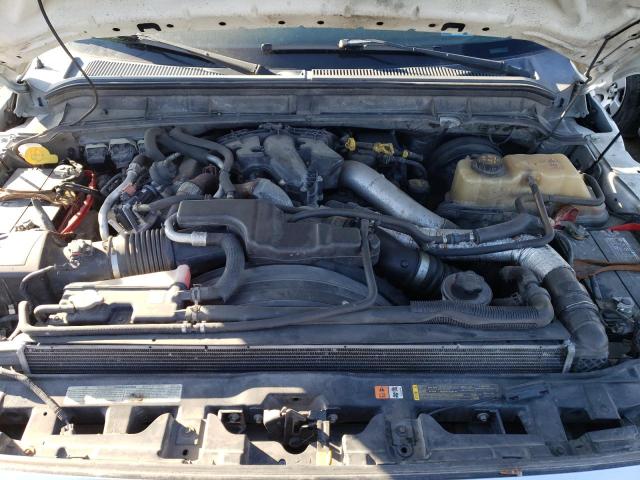 2011 Ford F250 Super Duty VIN: 1FT7W2BT2BEA62568 Lot: 73106603