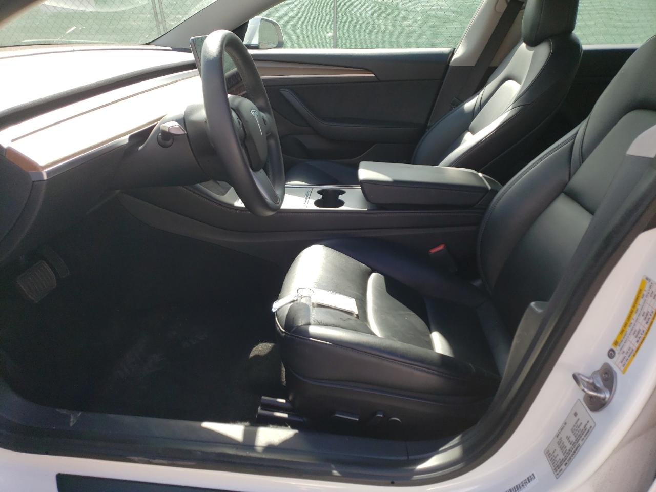 5YJ3E1EA2MF086733 2021 Tesla Model 3