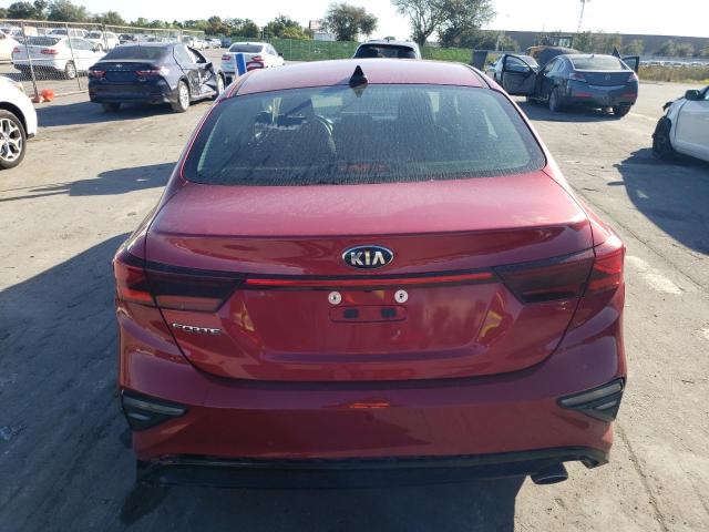 3KPF24AD4ME405823 KIA FORTE FE