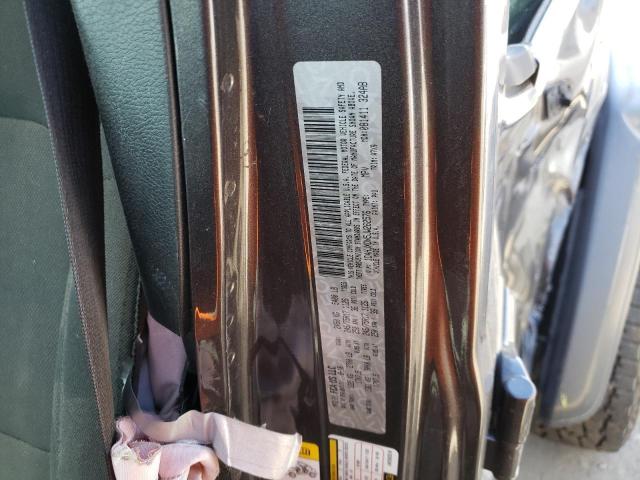 1C4HJXDN5JW262576 Jeep Wrangler Unlimited Sport