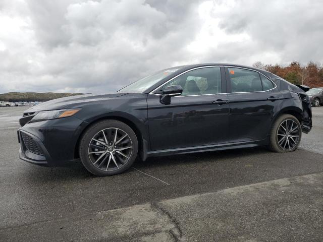 2023 Toyota Camry SE Nightshade