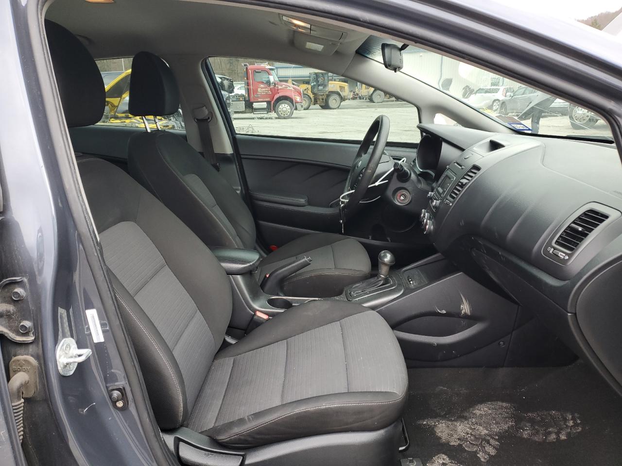 KNAFX4A69E5165925 2014 Kia Forte Lx KNAFX4A69E5165925 2014 Kia Forte Lx