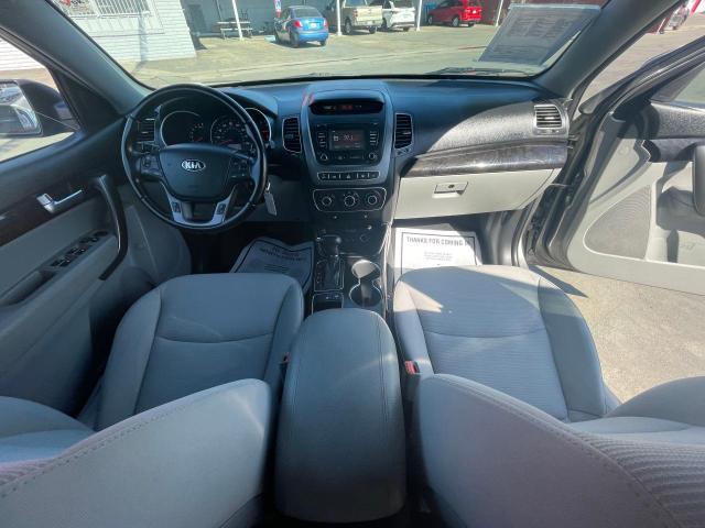 5XYKTCA66EG523173 KIA SORENTO LX