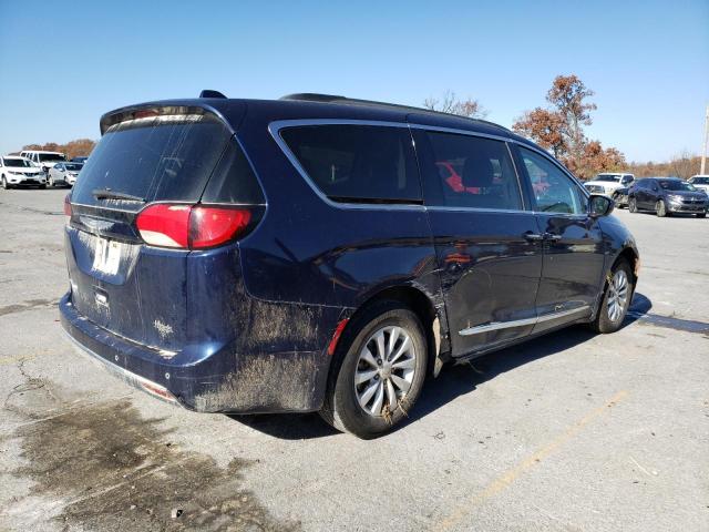 2C4RC1BG2HR576236 2017 CHRYSLER PACIFICA, photo no. 3