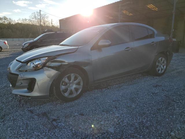 2013 Mazda Mazda3 i