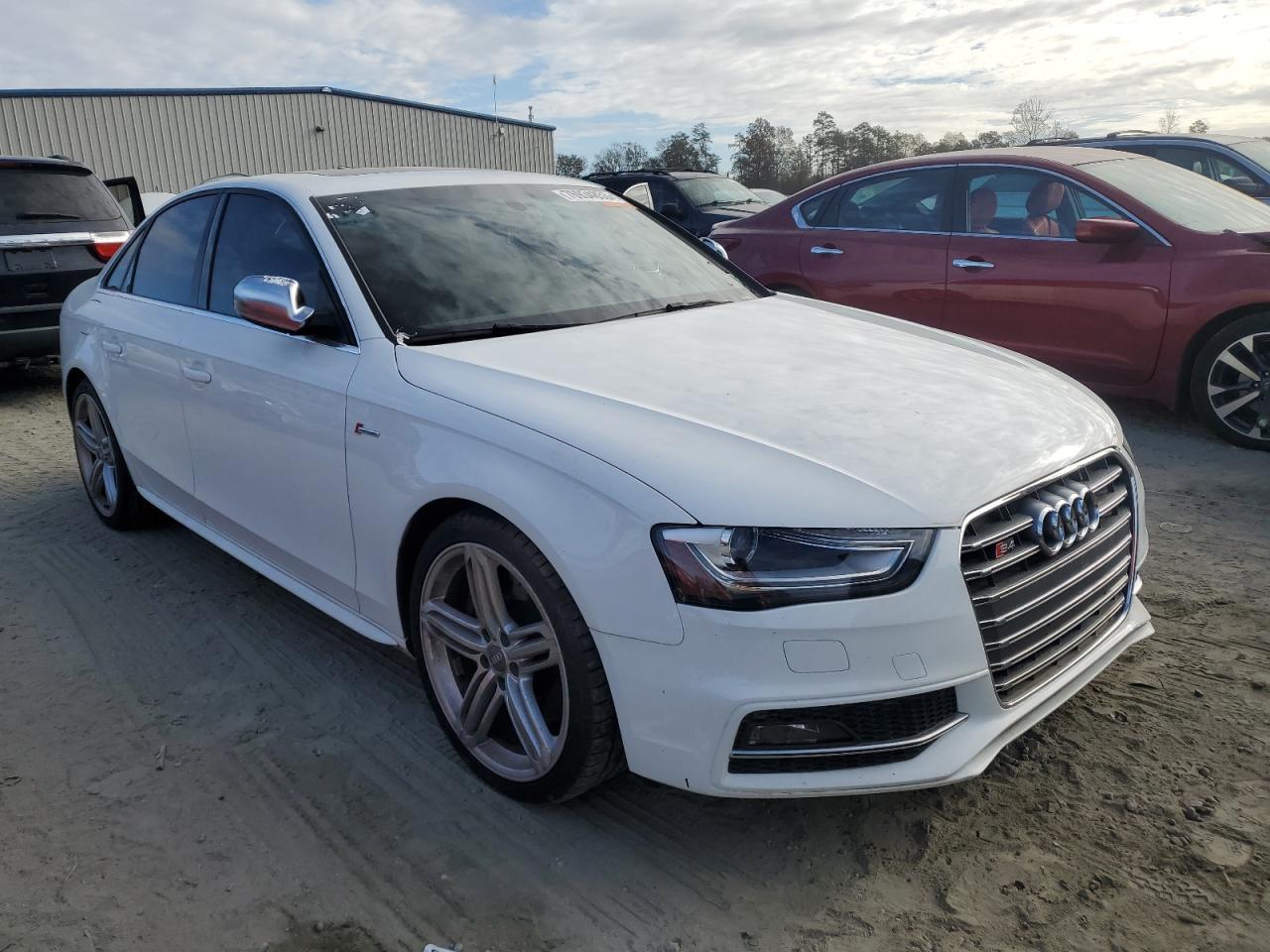 2014 Audi S4 Premium Plus vin: WAUBGAFL6EA017637